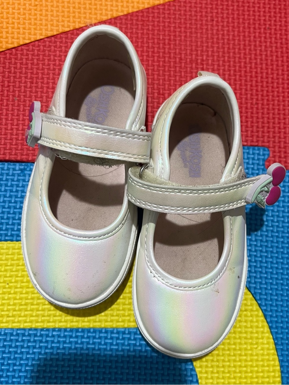 Girls Iridescent White Mary Jane Shoes with Heart Accent